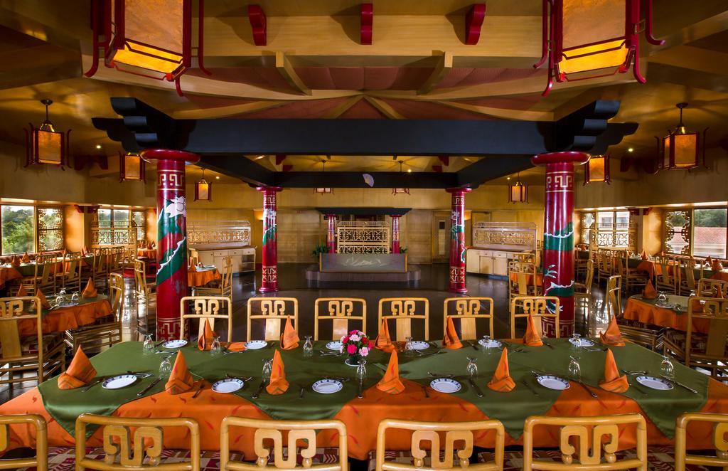 Hotel Mountview Chandigarh Bagian luar foto