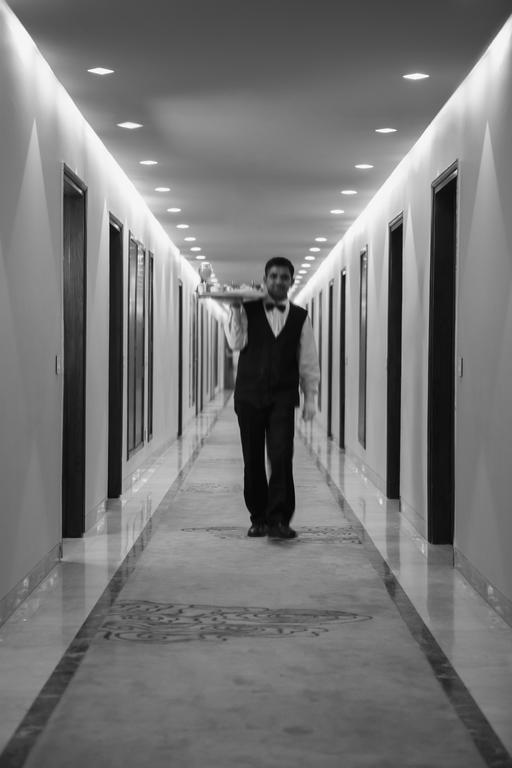 Hotel Mountview Chandigarh Ruang foto